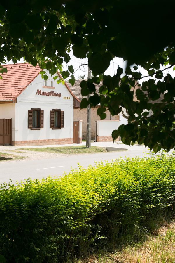 Maushaus Vemend Exterior foto
